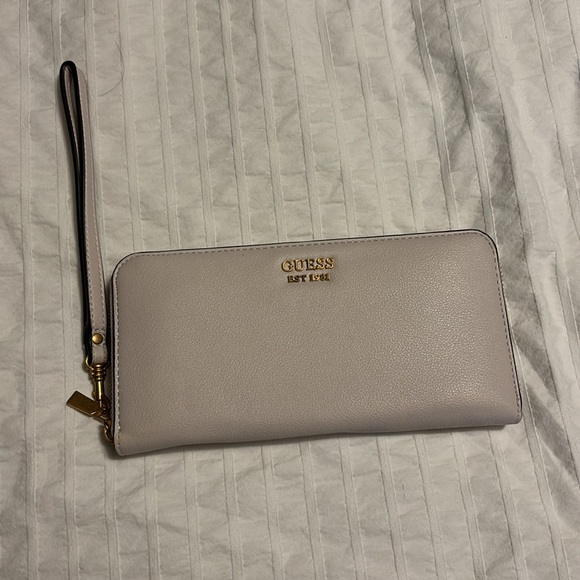 GUESS Enisa SLG Large Zip Around Wallet - Picture 6 of 7